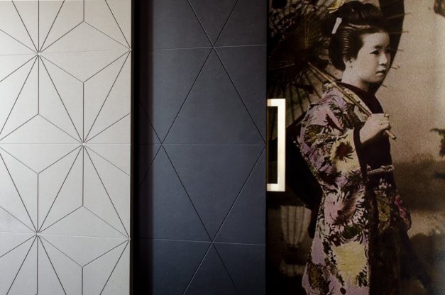 handle in brass at yasuragi spa hotel