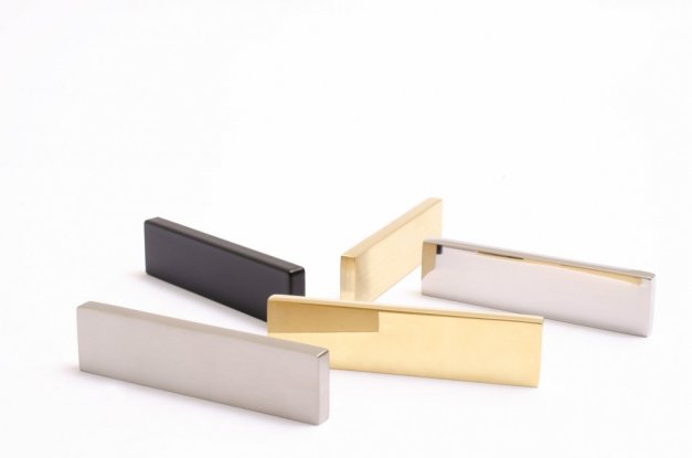 Handtag Clean Cut 80 <BR> svart aluminium