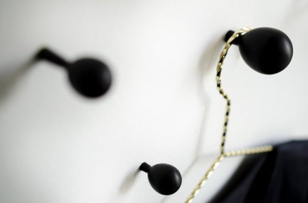 Knopp Drop 20 <BR> svart aluminium