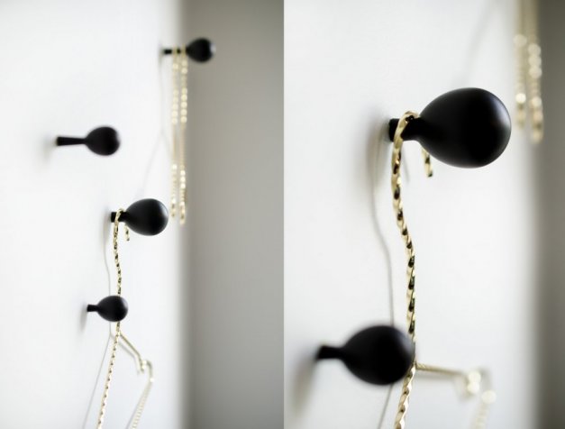 Knopp / Krok Drop 28 <BR> svart aluminium