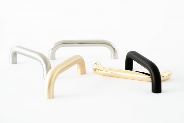 Cabinet pull Grip 143 <BR> polished stainless steel