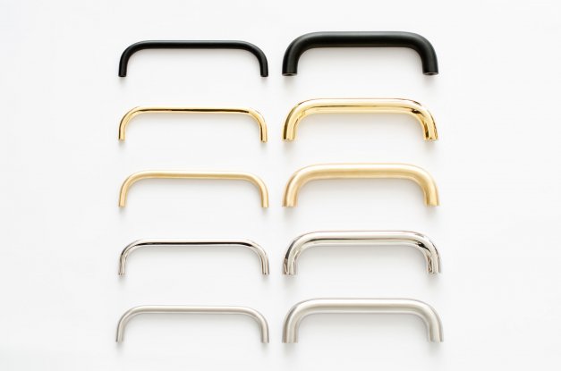 Cabinet pull Grip 143 <br> black lacquer