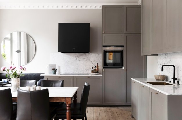 Knopp Line 60 <BR> polerad mässing