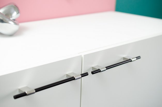 Handle Line Mix 198 <BR> polished stainless / black aluminium