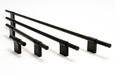 Handles in black chrome for kitchen cabinets, drawers and the wardrobe