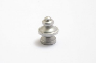 OUTGOING PRODUCT <br> PEARL S BRUSHED ALUMINIUM <BR> KNOB / HOOK